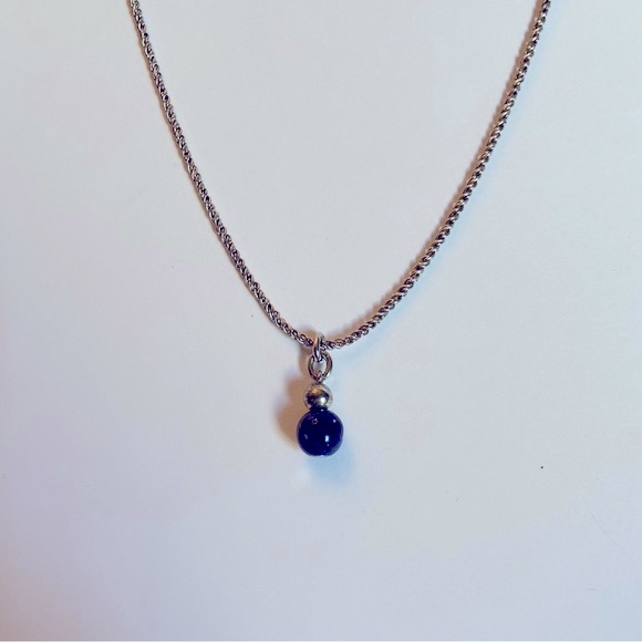 Liz Claiborne silver tone and blue bead pendant on chain - Picture 4 of 5